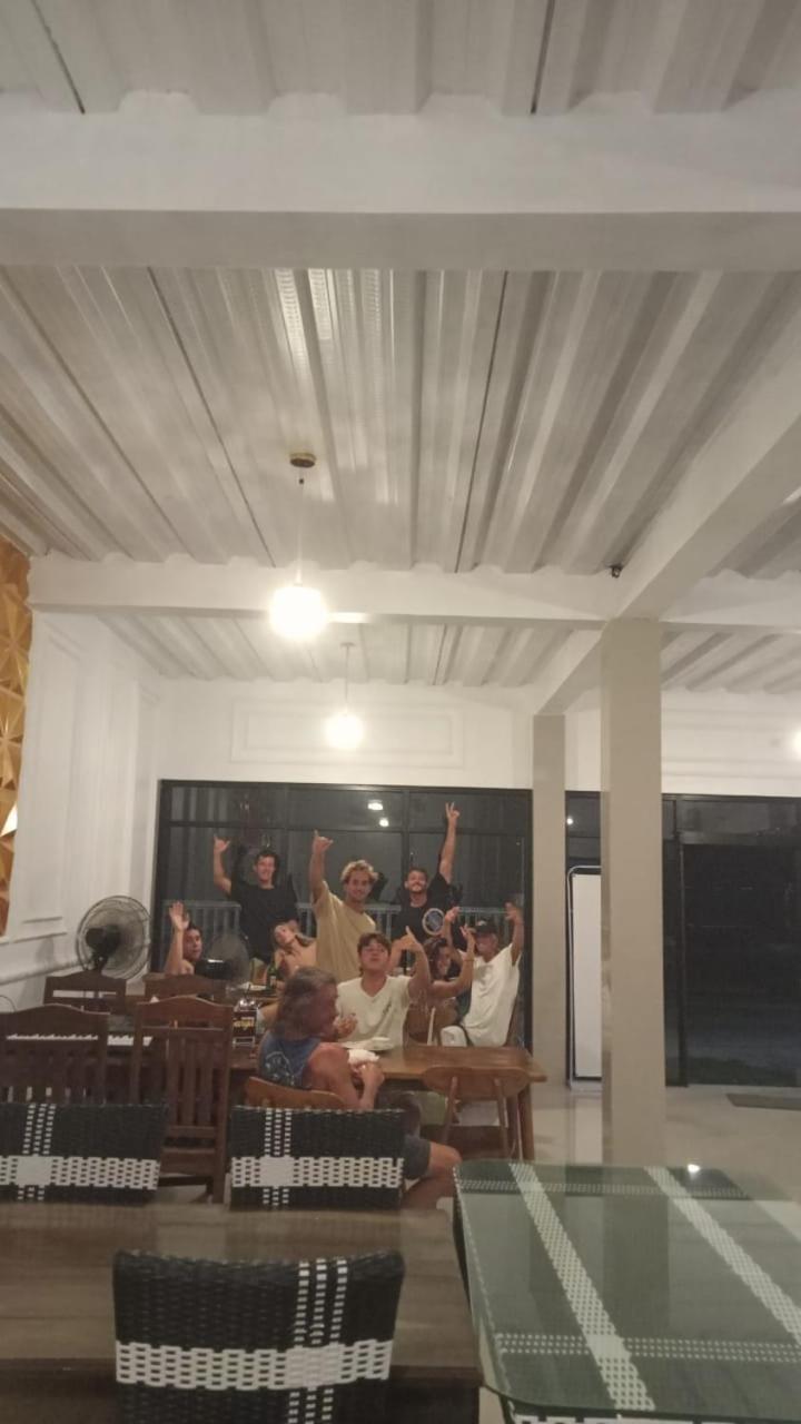 Sapu Nyapah Losmen Syariah Tanjung Setia Biha ภายนอก รูปภาพ